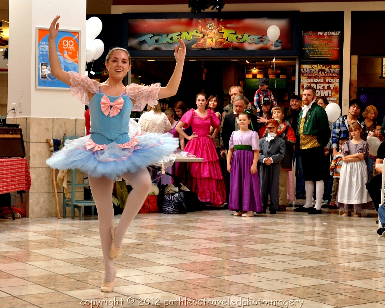 1111_0099.JPG - November -- Ulster Ballet Company at the Mid Hudson Mall