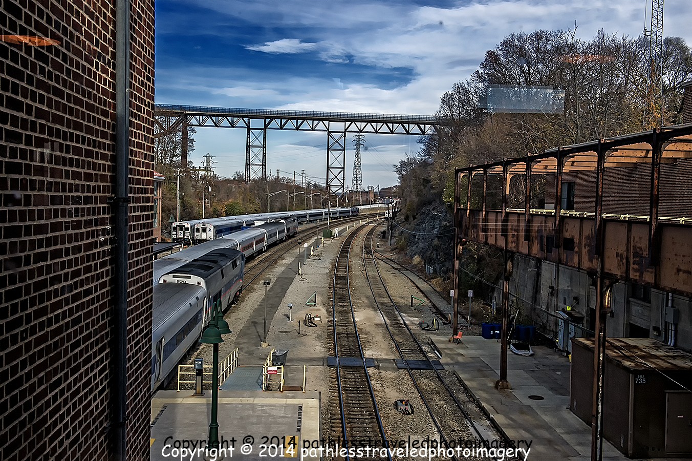 1411_0147a.jpg - Looking North from the Poughkeepsie Railroad Station