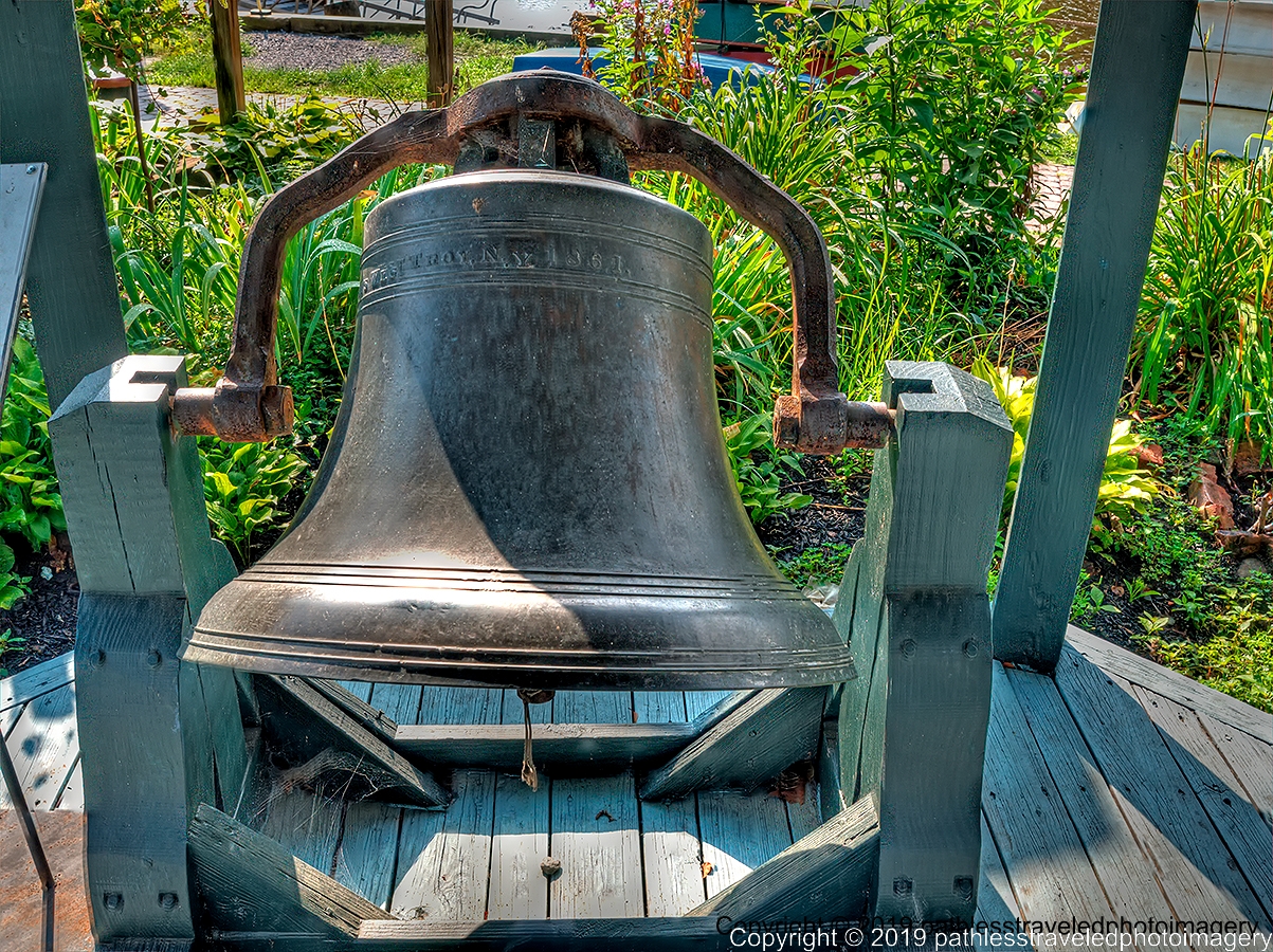 1908_0038hdra.jpg - Ships Bell for the Steamship Mary Powell